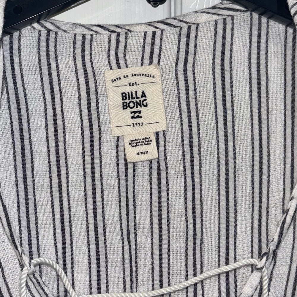 Billabong Women’s Same Story Cover Up SZ M - Picture 3 of 9